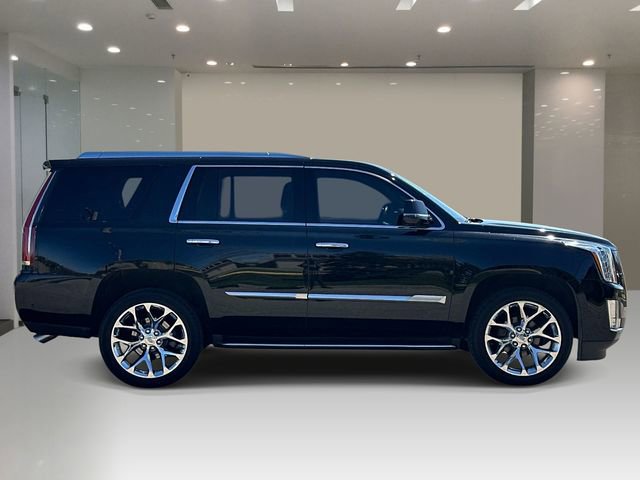 Used 2020 Cadillac Escalade Luxury AWD/4WD image 5