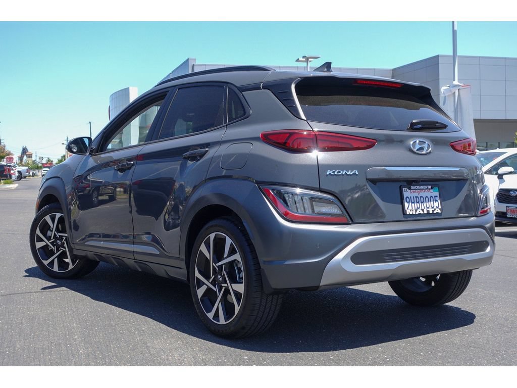 Used 2023 Hyundai Kona Limited FWD image 7