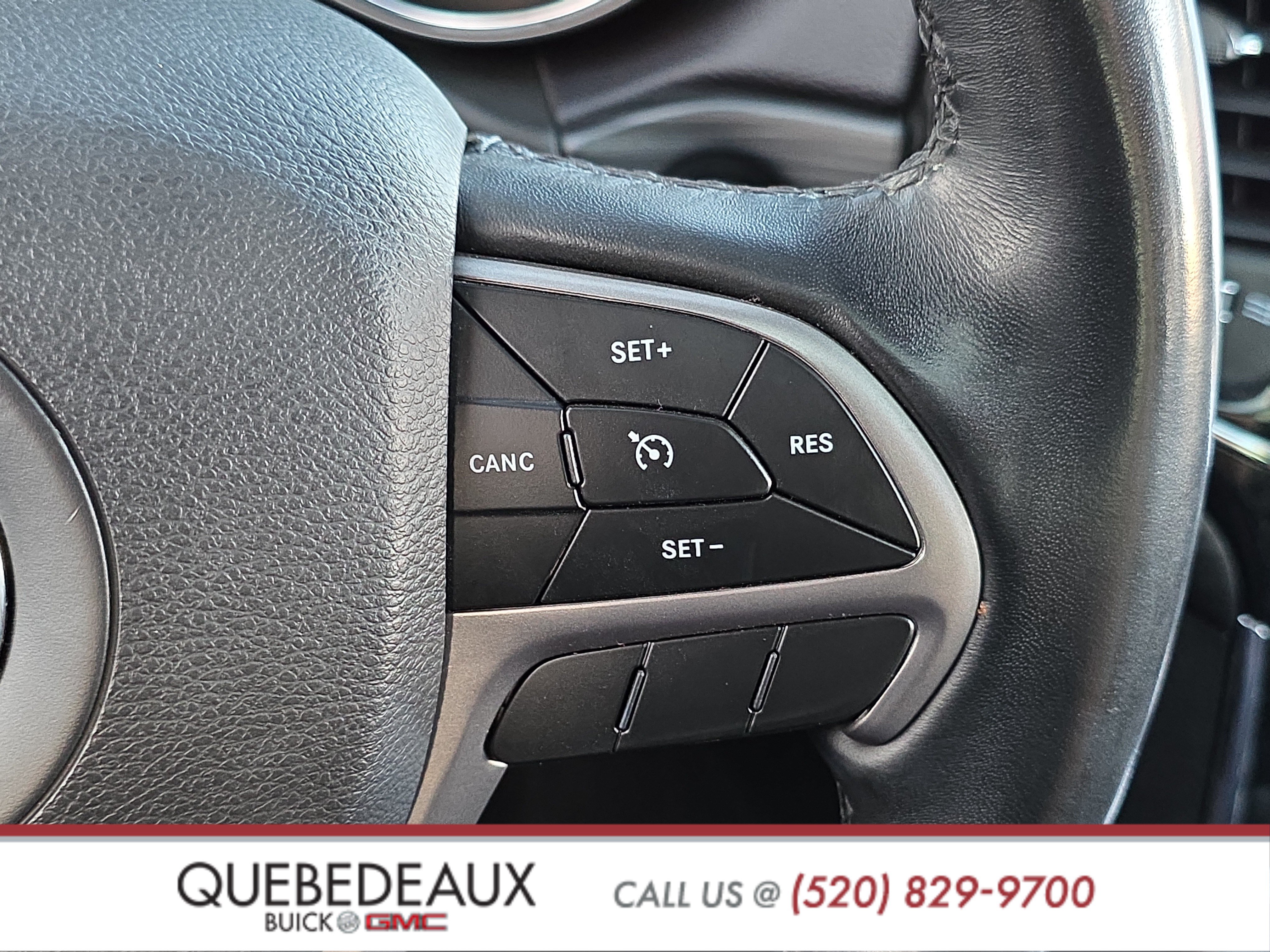 Used 2020 Jeep Grand Cherokee Altitude AWD/4WD image 14