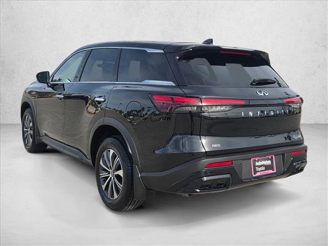 Used 2025 INFINITI QX60 Pure image 8