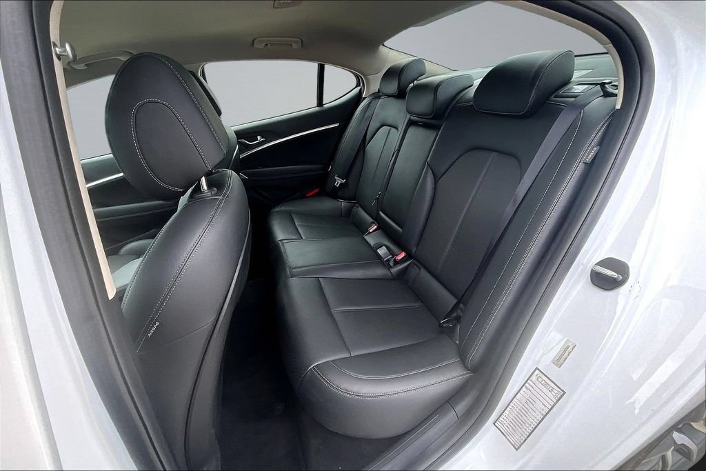 Used 2025 Genesis G70 2.5T RWD image 23