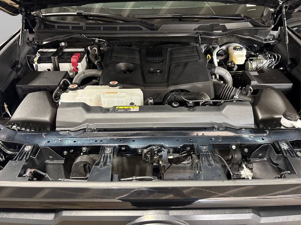 Used 2024 Toyota Tundra Limited w/ TRD Off-Road Package image 13