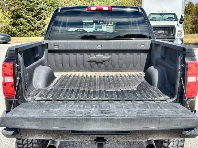 Used 2017 Chevrolet Silverado 1500 LT w/ All Star Edition AWD/4WD image 23