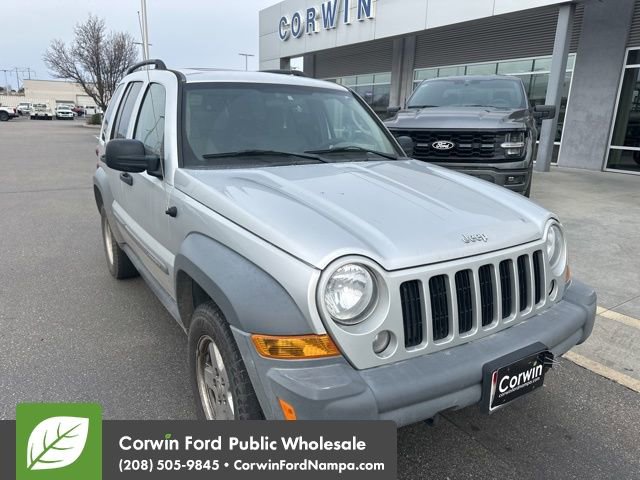 Used 2005 Jeep Liberty Sport image 3