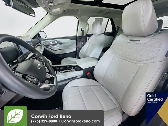 Certified 2025 Ford Explorer Platinum w/ Ultimate Package AWD/4WD image 26