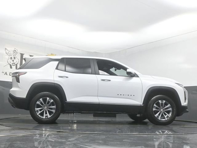 New 2026 Chevrolet Equinox LT w/ Safety and Technology Package image 31