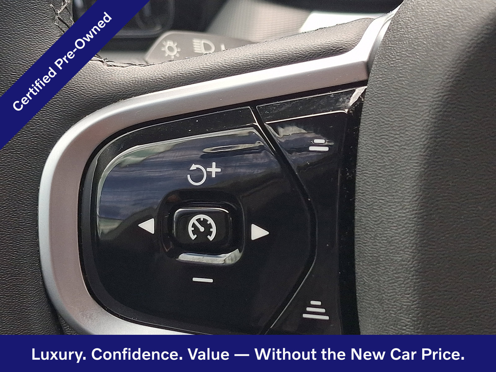 Certified 2025 Volvo XC60 B5 Ultra AWD/4WD image 22