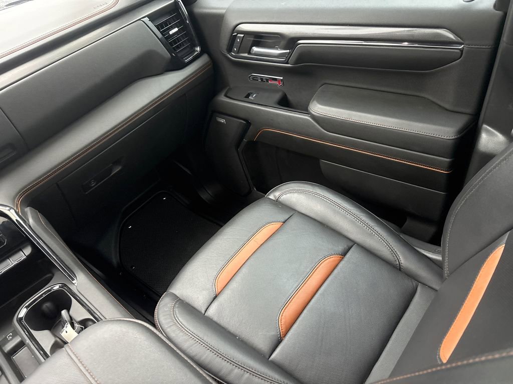 Used 2024 GMC Sierra 1500 AT4 w/ Technology Package image 15