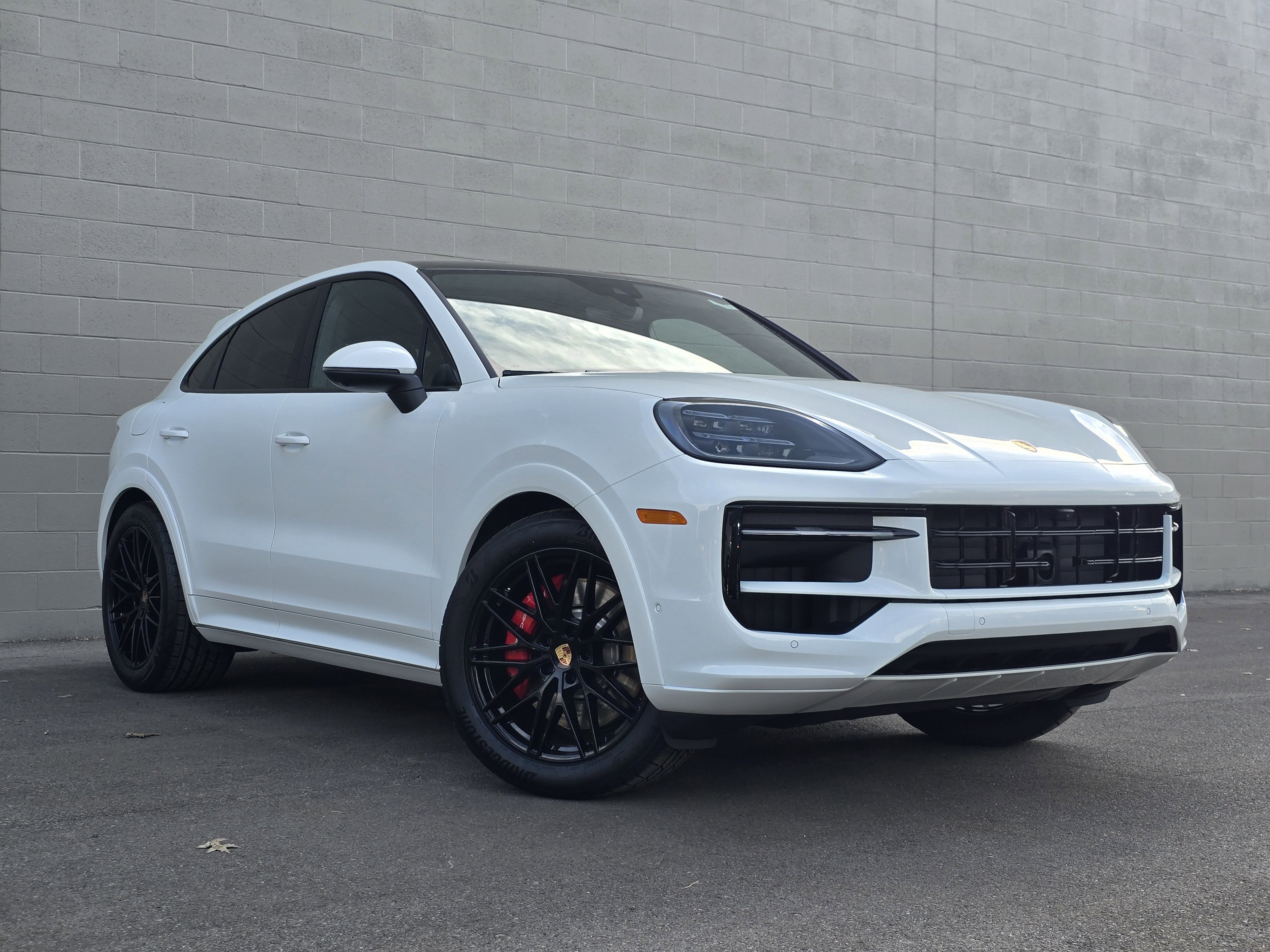 New 2025 Porsche Cayenne S image 7