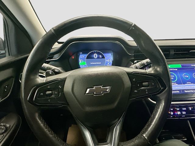 Used 2022 Chevrolet Bolt EUV LT w/ Convenience Package image 11