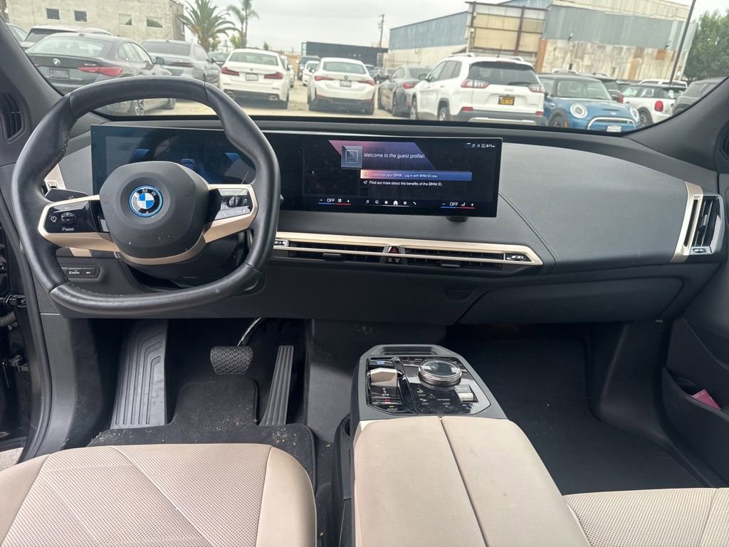Certified 2024 BMW iX xDrive50 AWD/4WD image 16