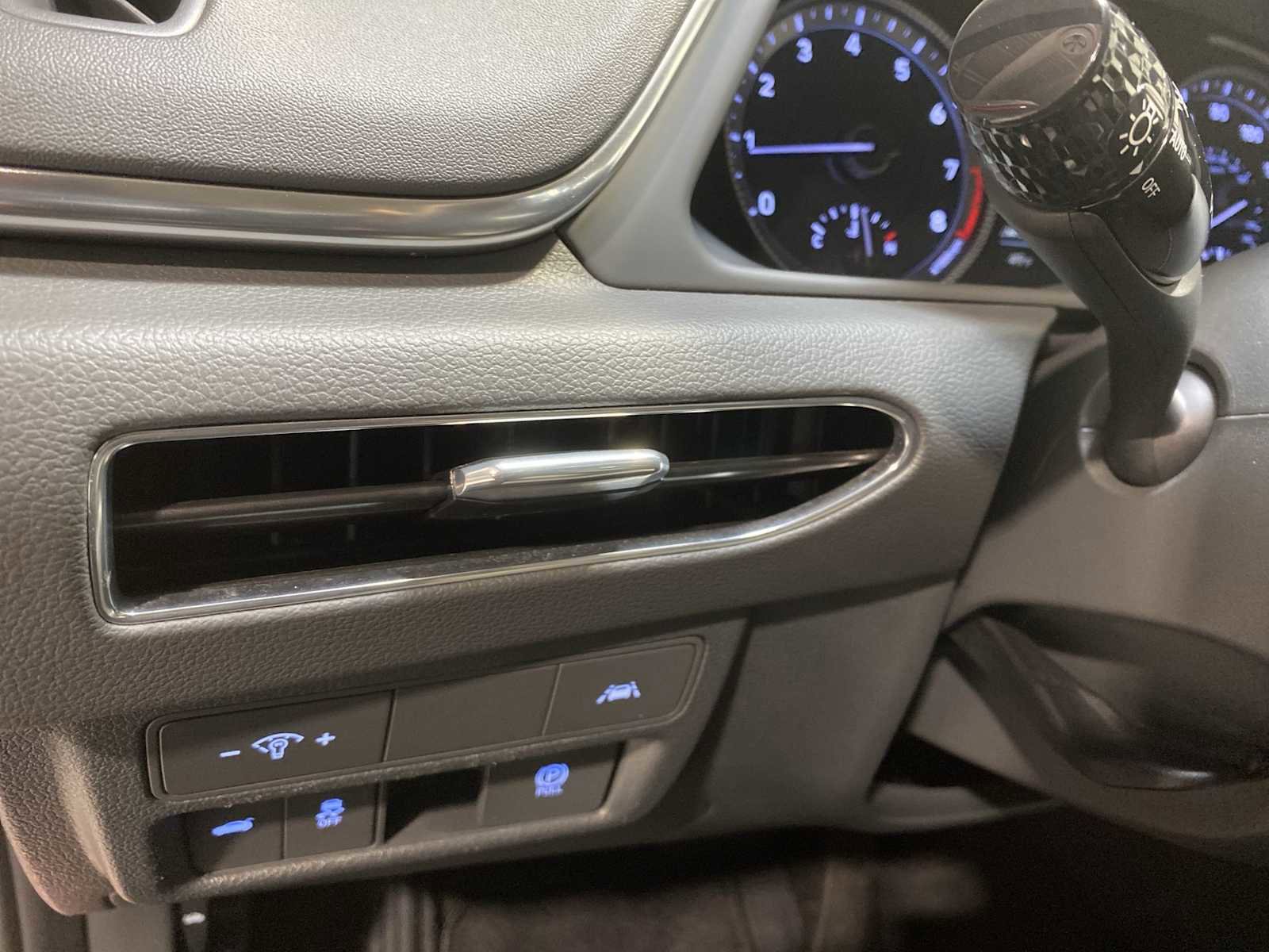 Used 2022 Hyundai Sonata SEL w/ Preferred Accessory Package image 24