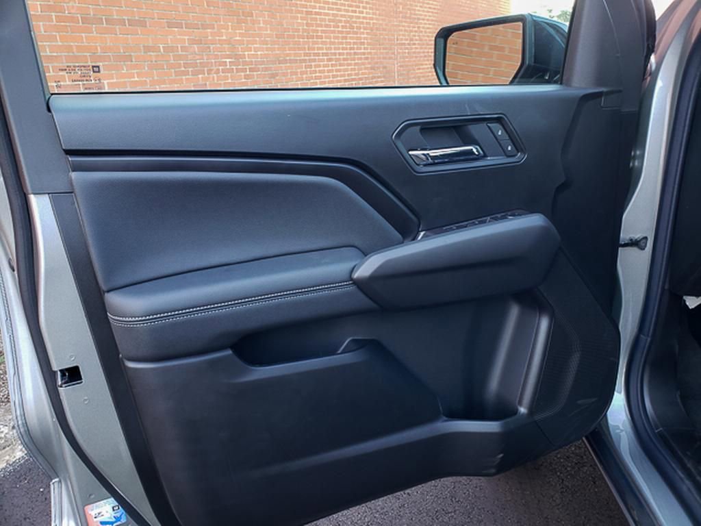 New 2026 GMC Canyon Elevation w/ Convenience Package image 6