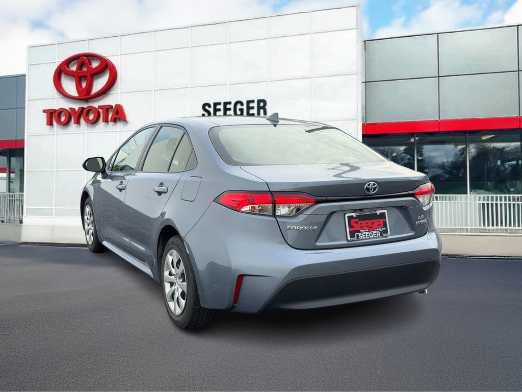 Used 2023 Toyota Corolla Hybrid Sedan image 4