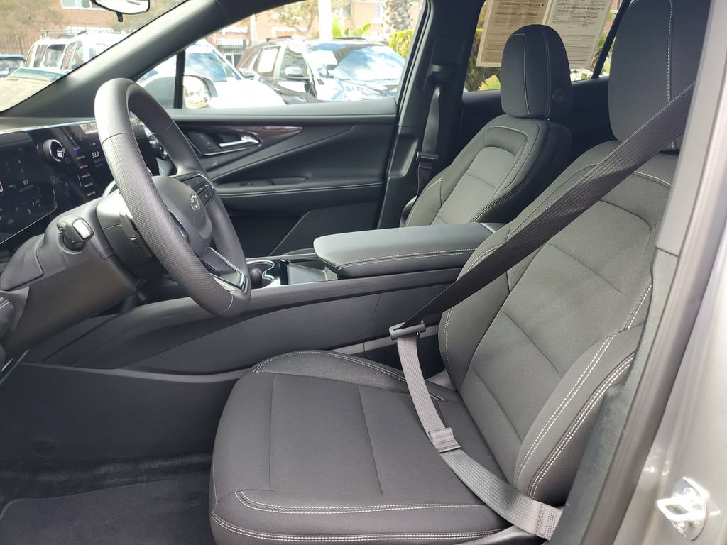 Used 2026 Chevrolet Blazer EV LT w/ Midnight/Sport Edition FWD image 16