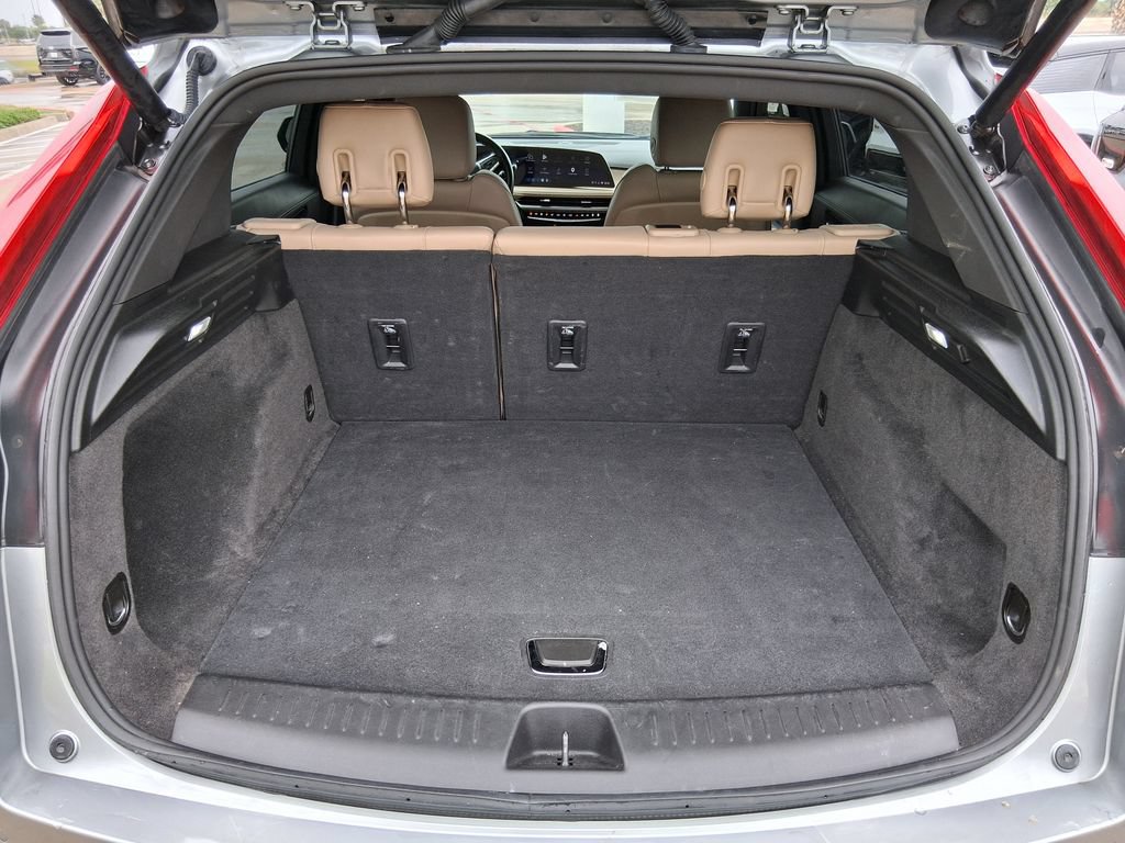Certified 2024 Cadillac XT4 Luxury FWD image 7