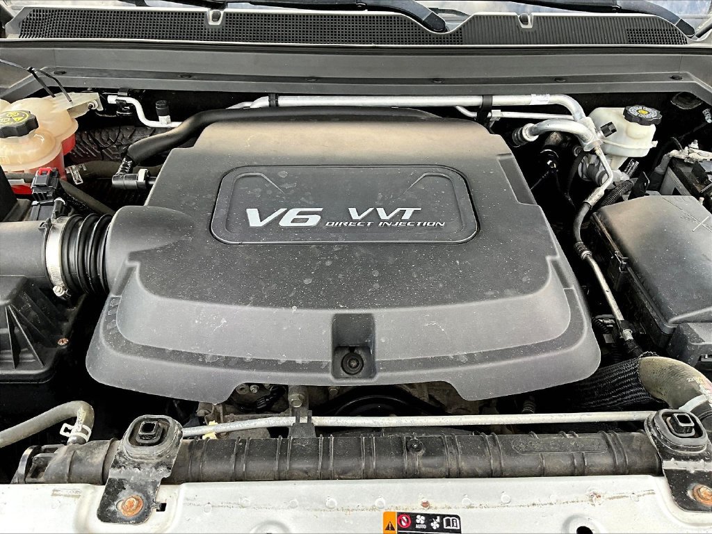 Used 2015 Chevrolet Colorado Z71 AWD/4WD image 32