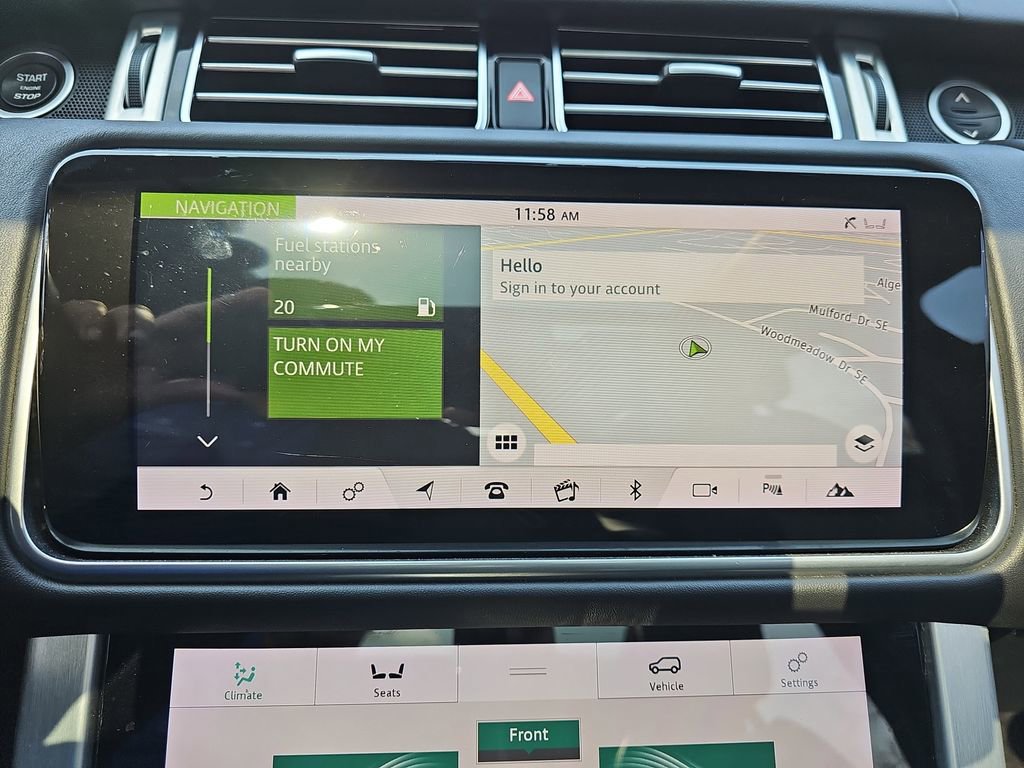 Used 2018 Land Rover Range Rover HSE image 29