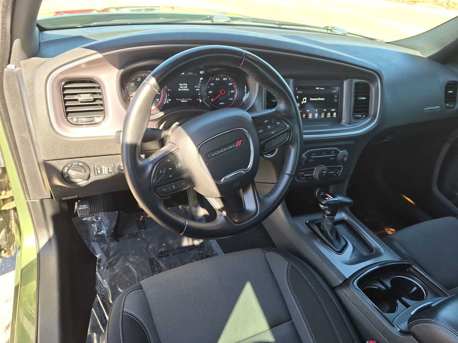 Used 2022 Dodge Charger SXT w/ Blacktop Package RWD image 10