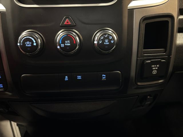 Used 2022 RAM 1500 Classic Warlock w/ Technology Package I AWD/4WD image 21