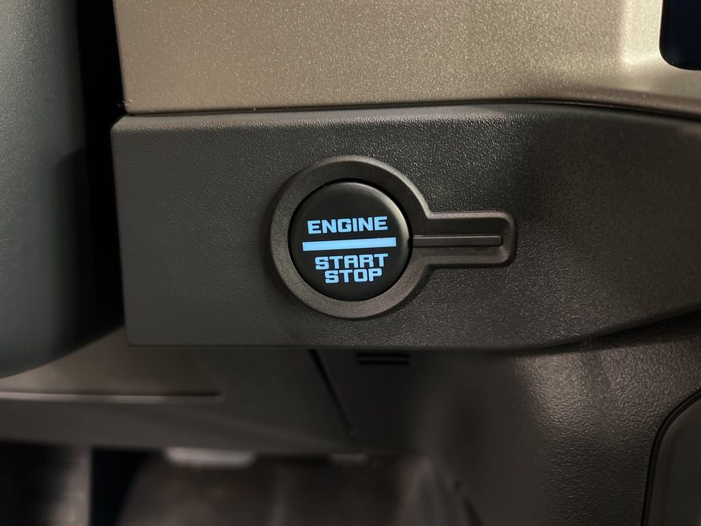 New 2026 Ford Bronco Outer Banks w/ Sasquatch Package image 19