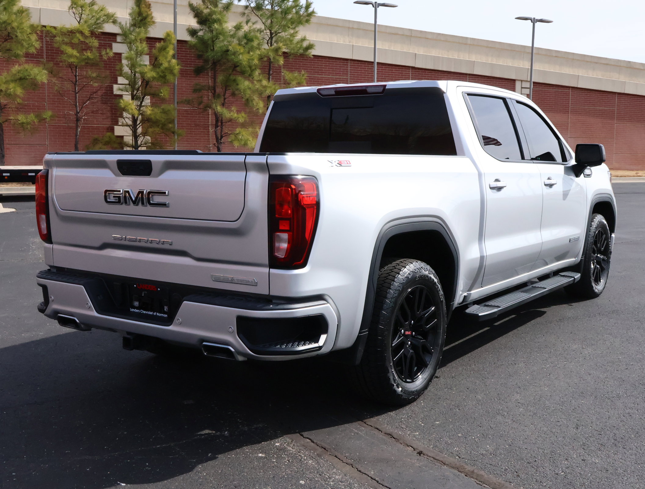 Used 2022 GMC Sierra 1500 Elevation w/ Elevation Premium Package image 31