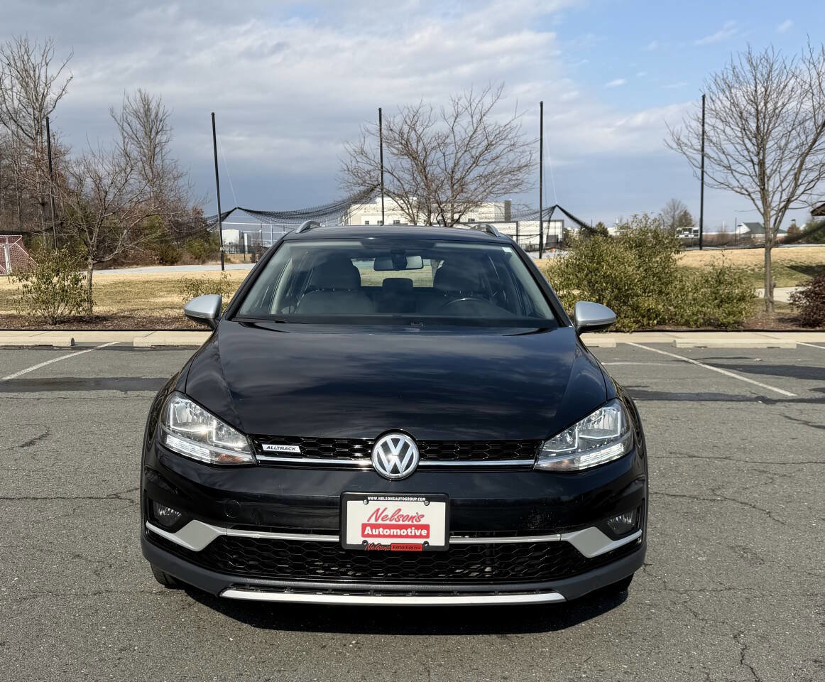 Used 2019 Volkswagen Golf Alltrack S image 9