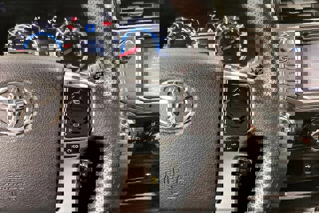 Used 2015 Toyota 4Runner SR5 image 23