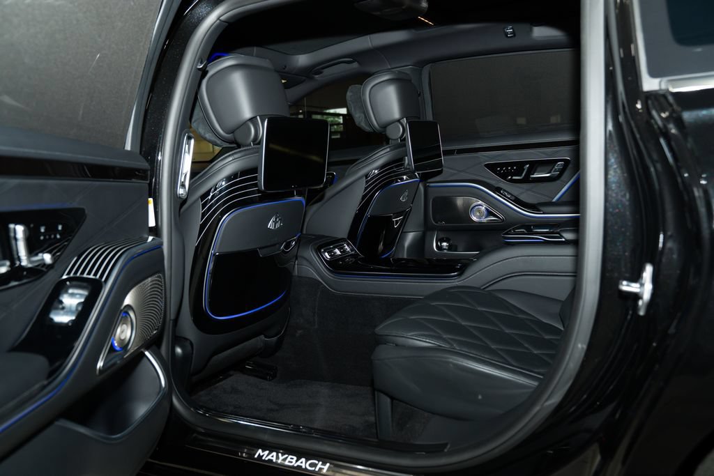 Certified 2022 Mercedes-Benz Maybach S 580 4MATIC image 43