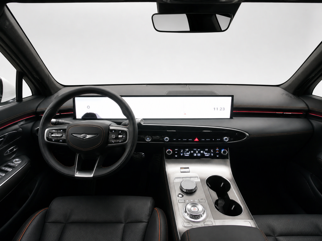 New 2026 Genesis GV70 3.5T Sport Advanced AWD/4WD image 18