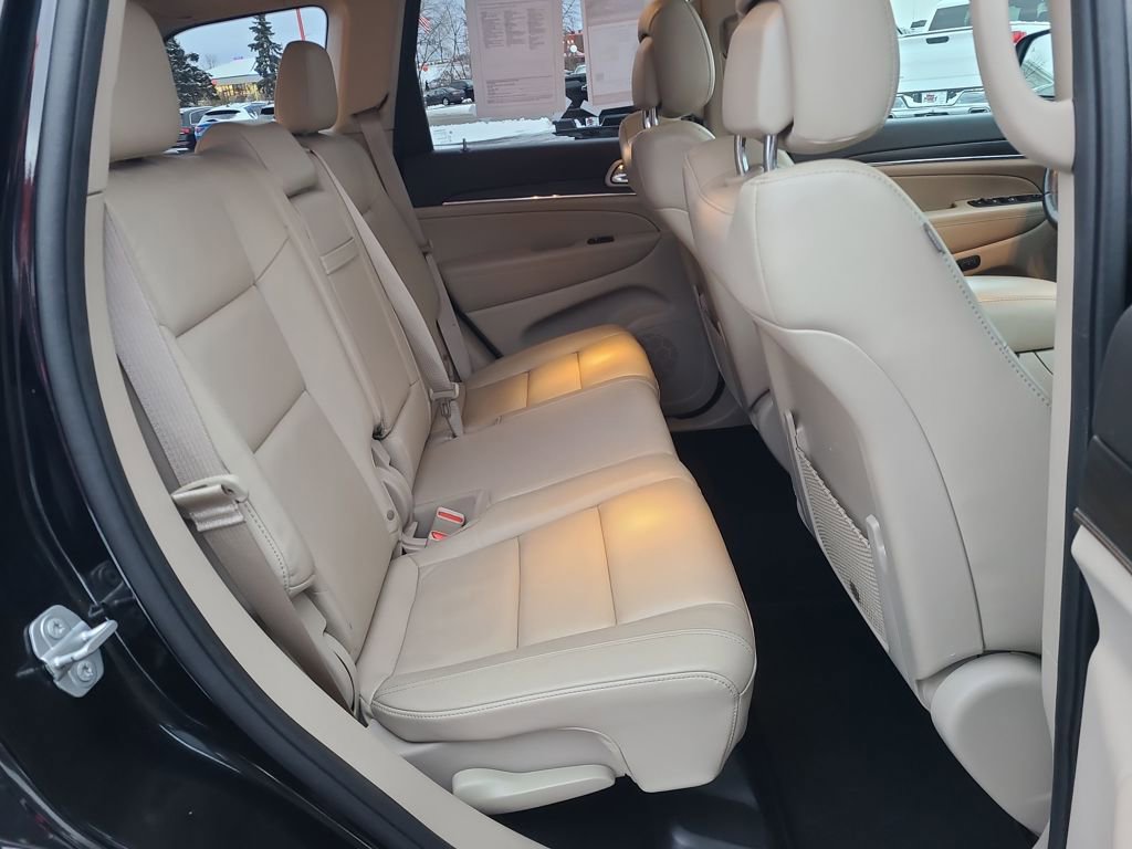 Used 2020 Jeep Grand Cherokee Limited w/ Trailer Tow Group IV image 40