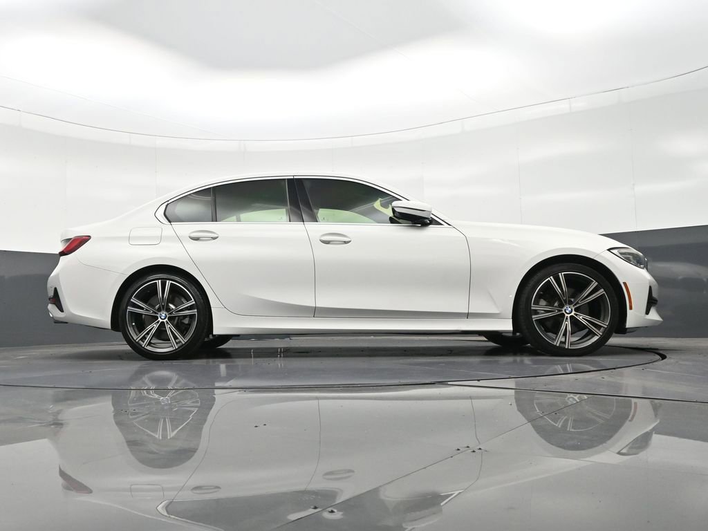 Used 2021 BMW 330i Sedan w/ Convenience Package image 28