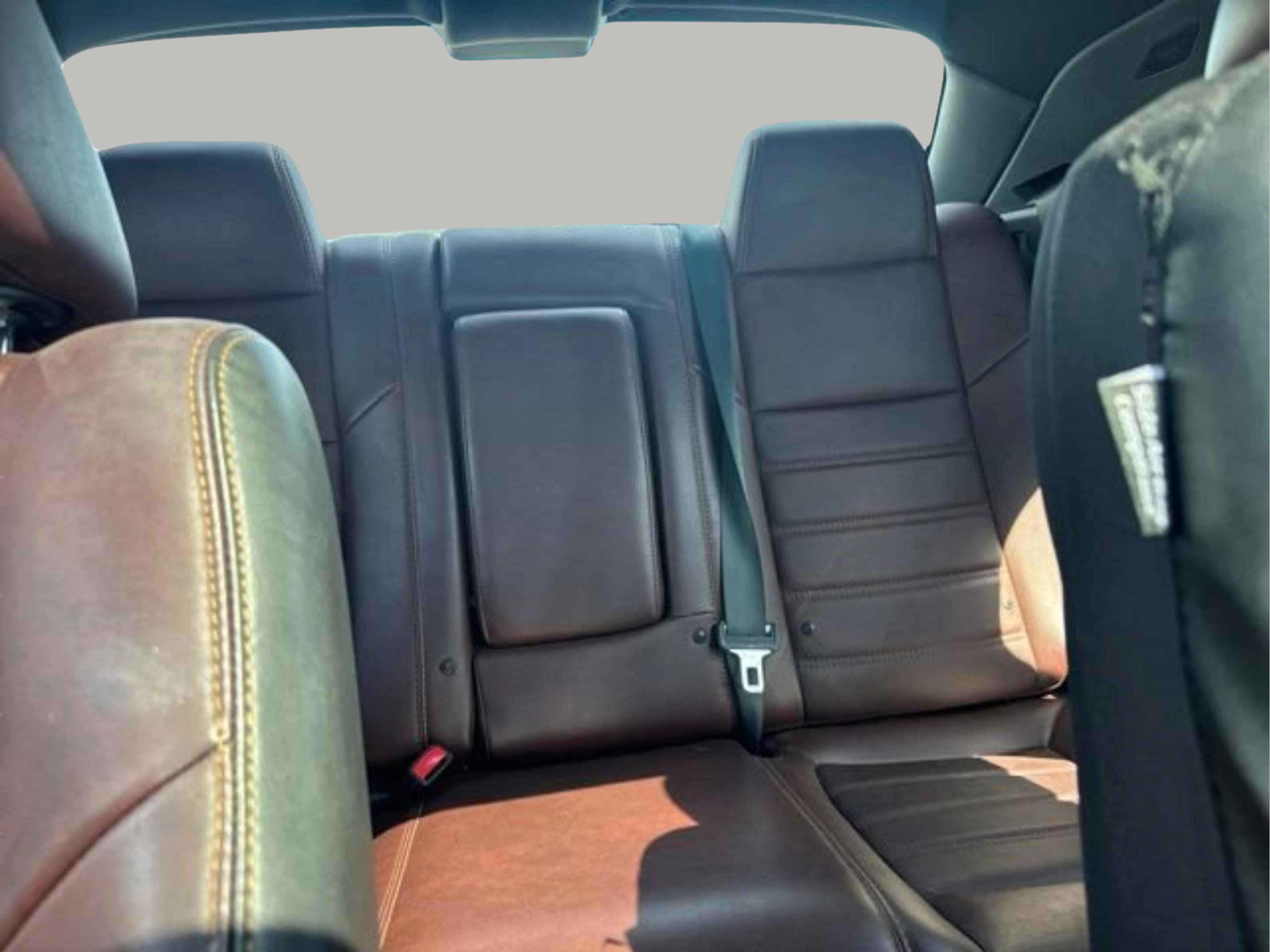 Used 2014 Dodge Challenger R/T RWD image 23