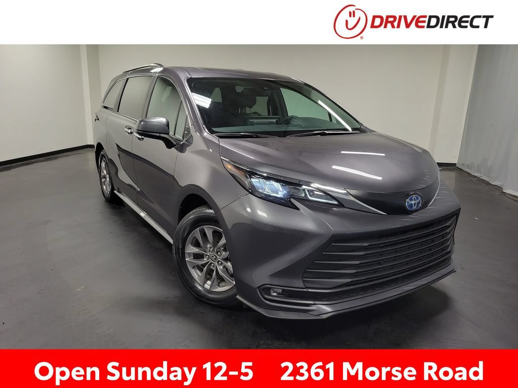Used 2025 Toyota Sienna XLE AWD/4WD video 1