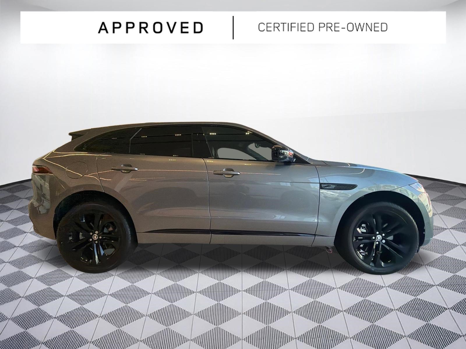 Used 2025 Jaguar F-PACE R-Dynamic S AWD/4WD image 8