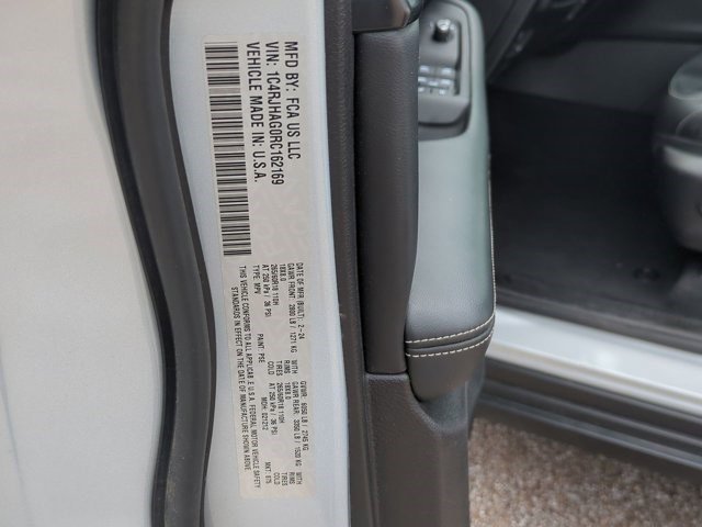 Used 2024 Jeep Grand Cherokee Altitude image 33