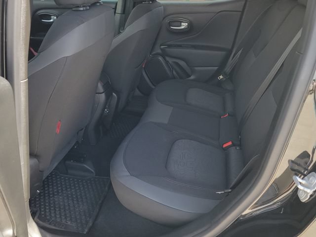 Used 2023 Jeep Renegade Trailhawk AWD/4WD image 8