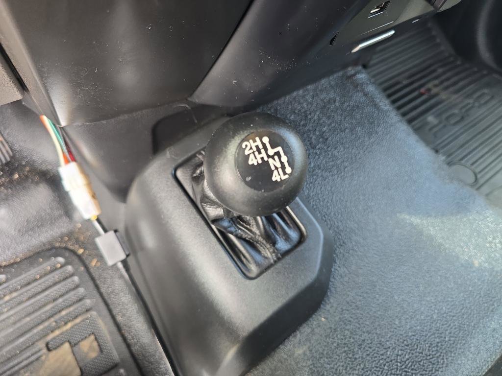 Used 2018 Ford F550 4x4 Regular Cab Super Duty image 21