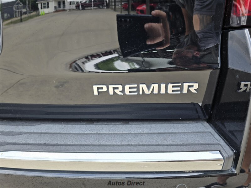 Used 2019 Chevrolet Suburban Premier w/ Premier Plus Edition AWD/4WD image 45