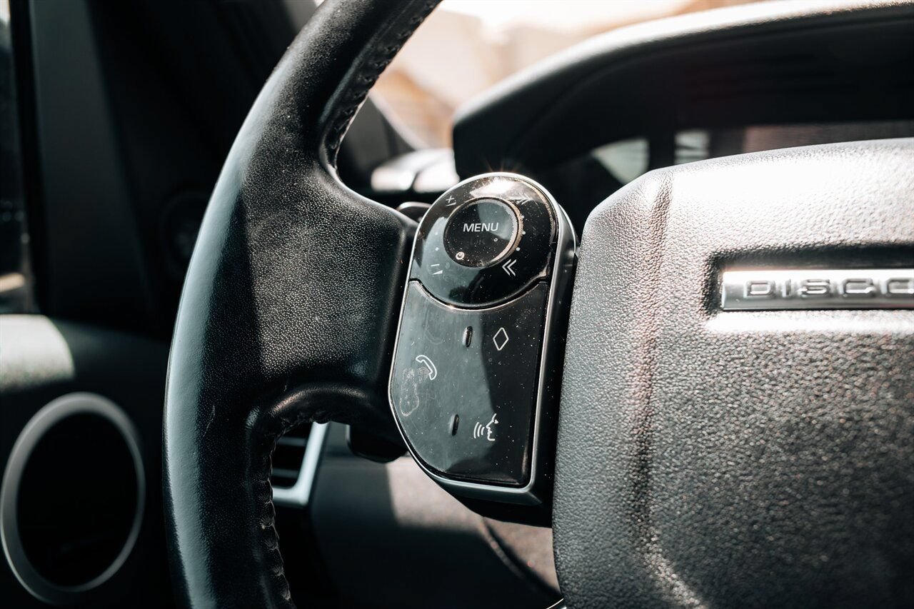 Used 2019 Land Rover Discovery HSE AWD/4WD image 27