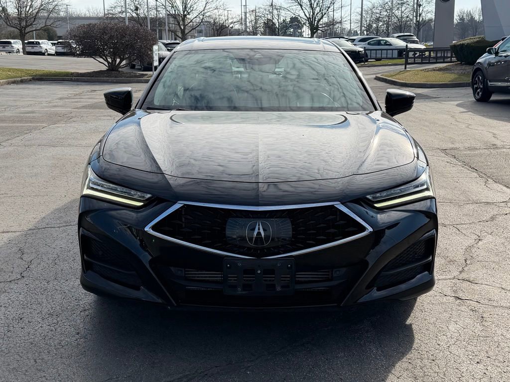 Used 2023 Acura TLX w/ Technology Package image 2