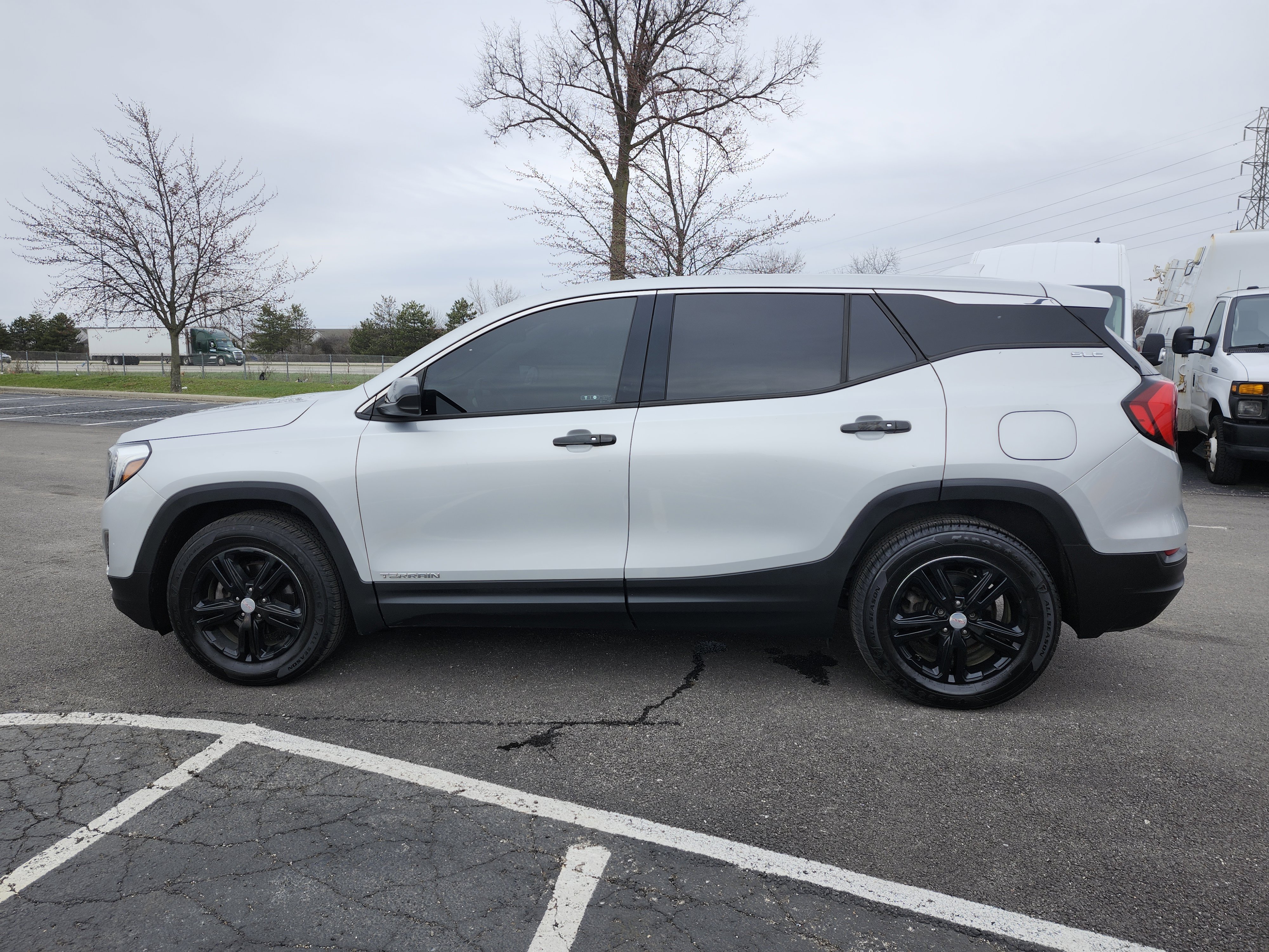 Used 2019 GMC Terrain SLE image 13