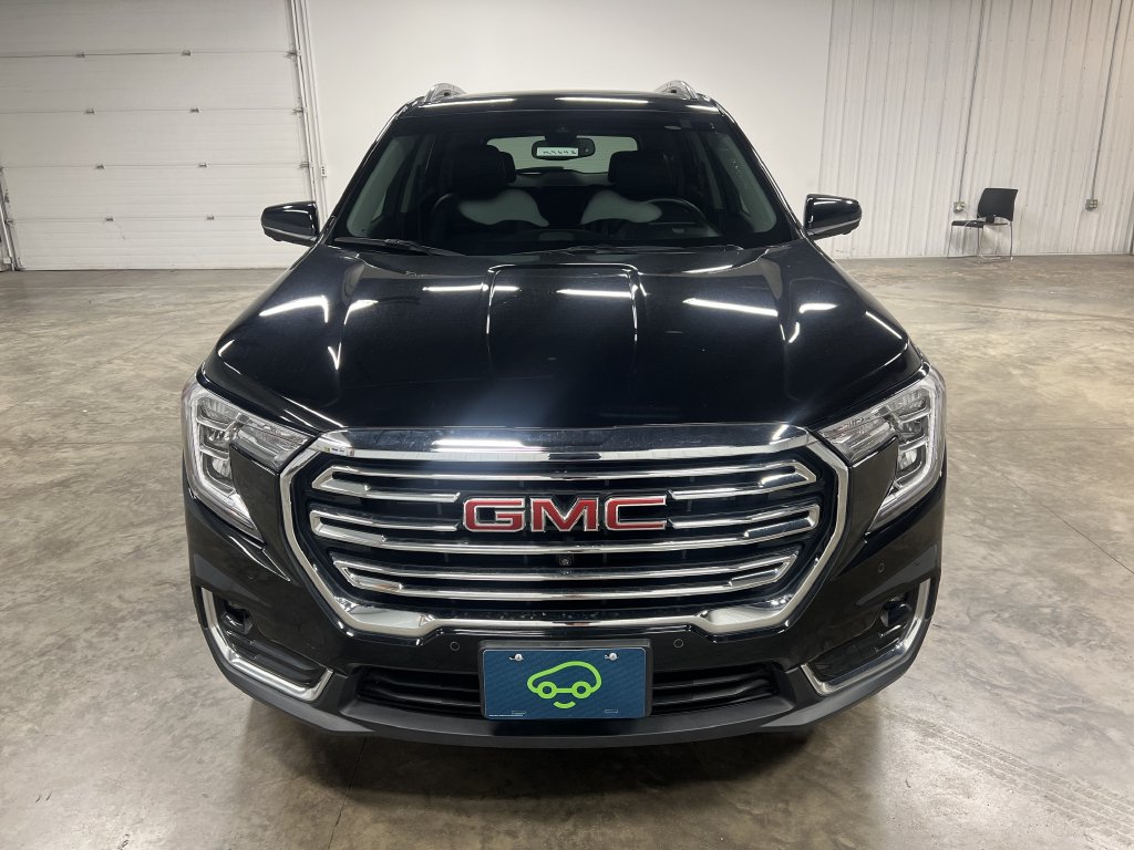 Certified 2023 GMC Terrain SLT w/ Infotainment Package II AWD/4WD image 4