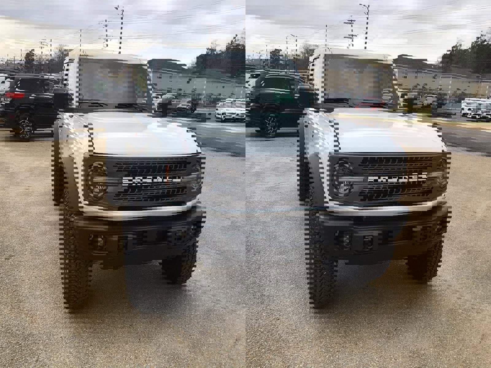 New 2025 Ford Bronco Badlands w/ Sasquatch Package image 8