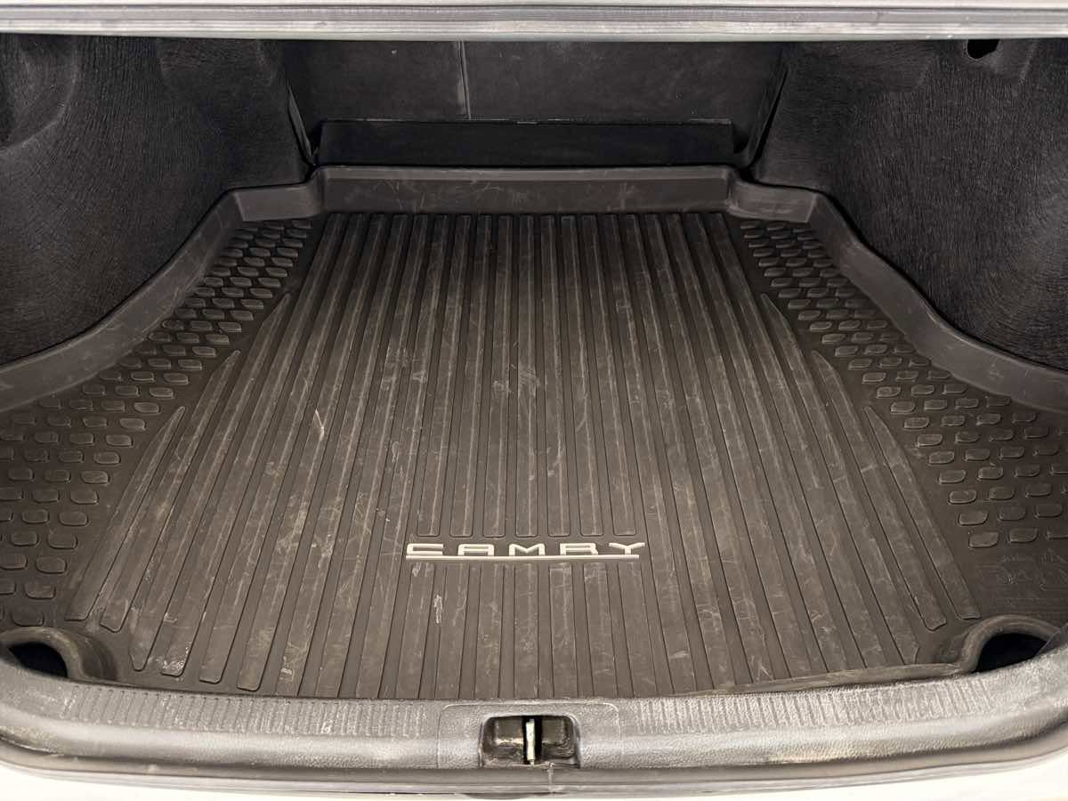 Used 2023 Toyota Camry SE AWD/4WD image 23