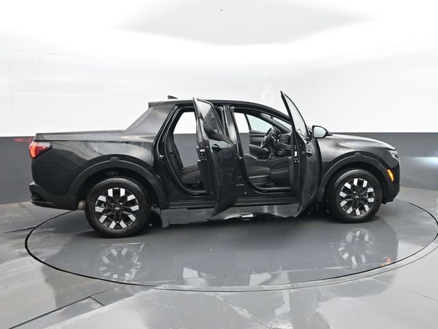 Used 2025 Hyundai Santa Cruz SE image 26