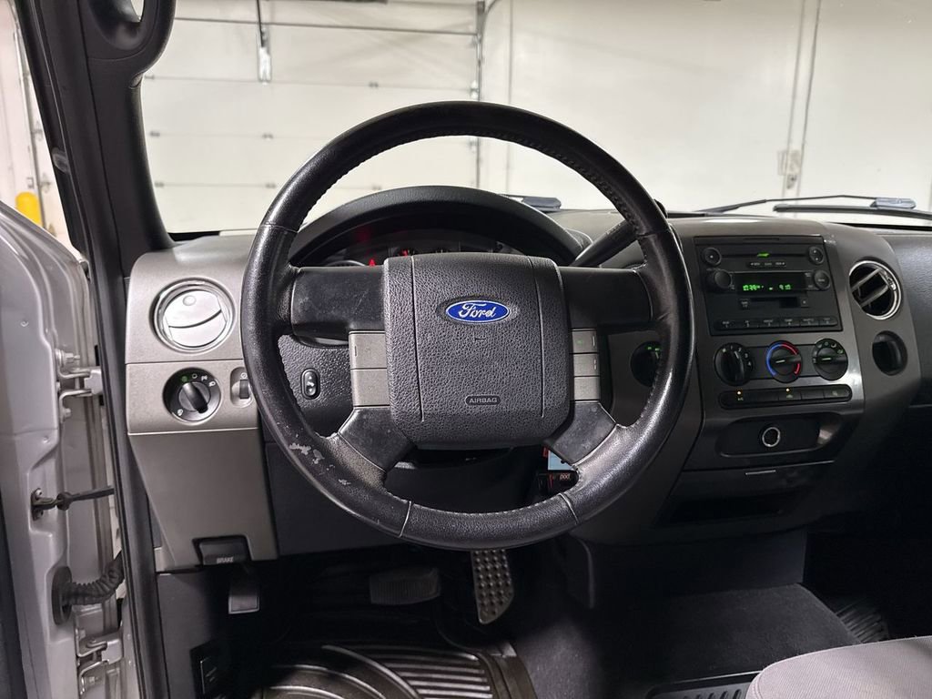 Used 2005 Ford F150 XL AWD/4WD image 11