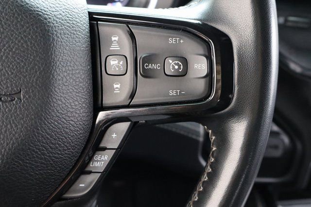 Used 2023 RAM 3500 Limited image 27