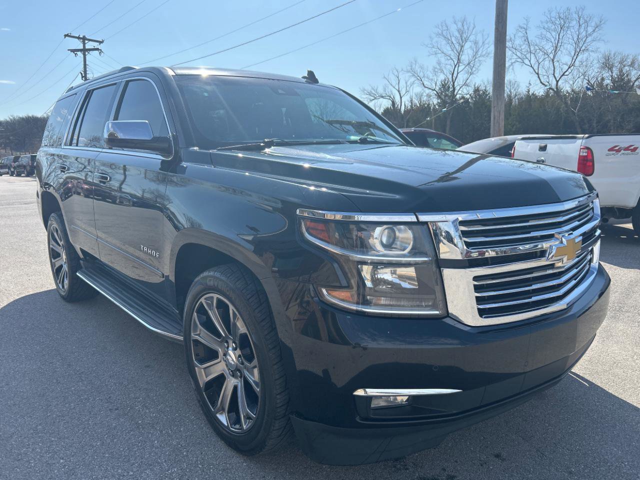 Used 2015 Chevrolet Tahoe LTZ RWD image 3