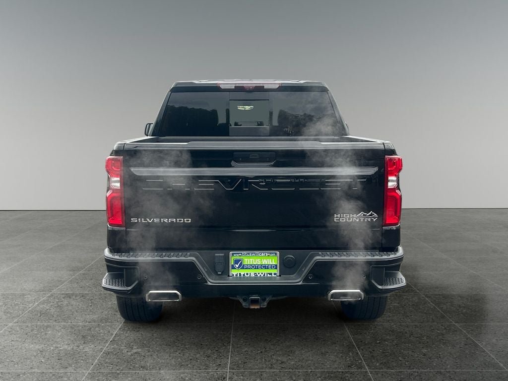 Used 2022 Chevrolet Silverado 1500 High Country w/ Technology Package AWD/4WD image 6